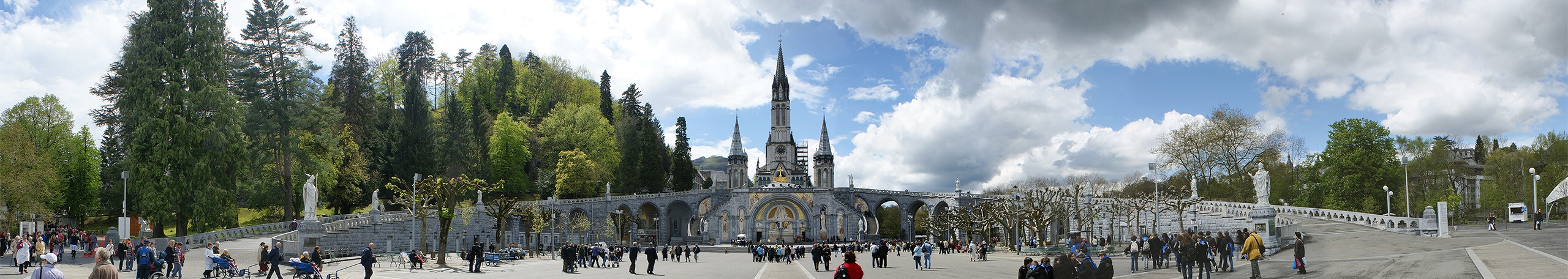 Fraternité Saint-Pierre Tarbes et Lourdes